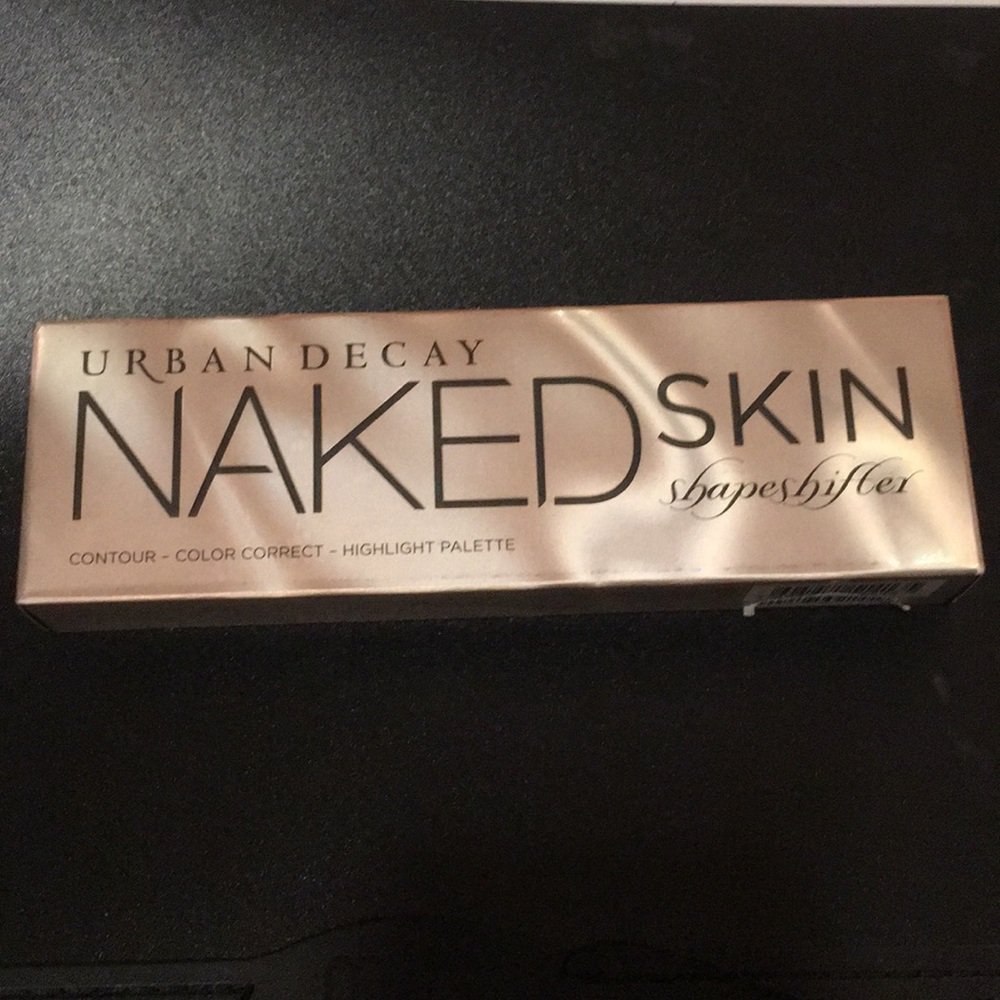 Urban Decay - Naked Skin - Shapeshifter